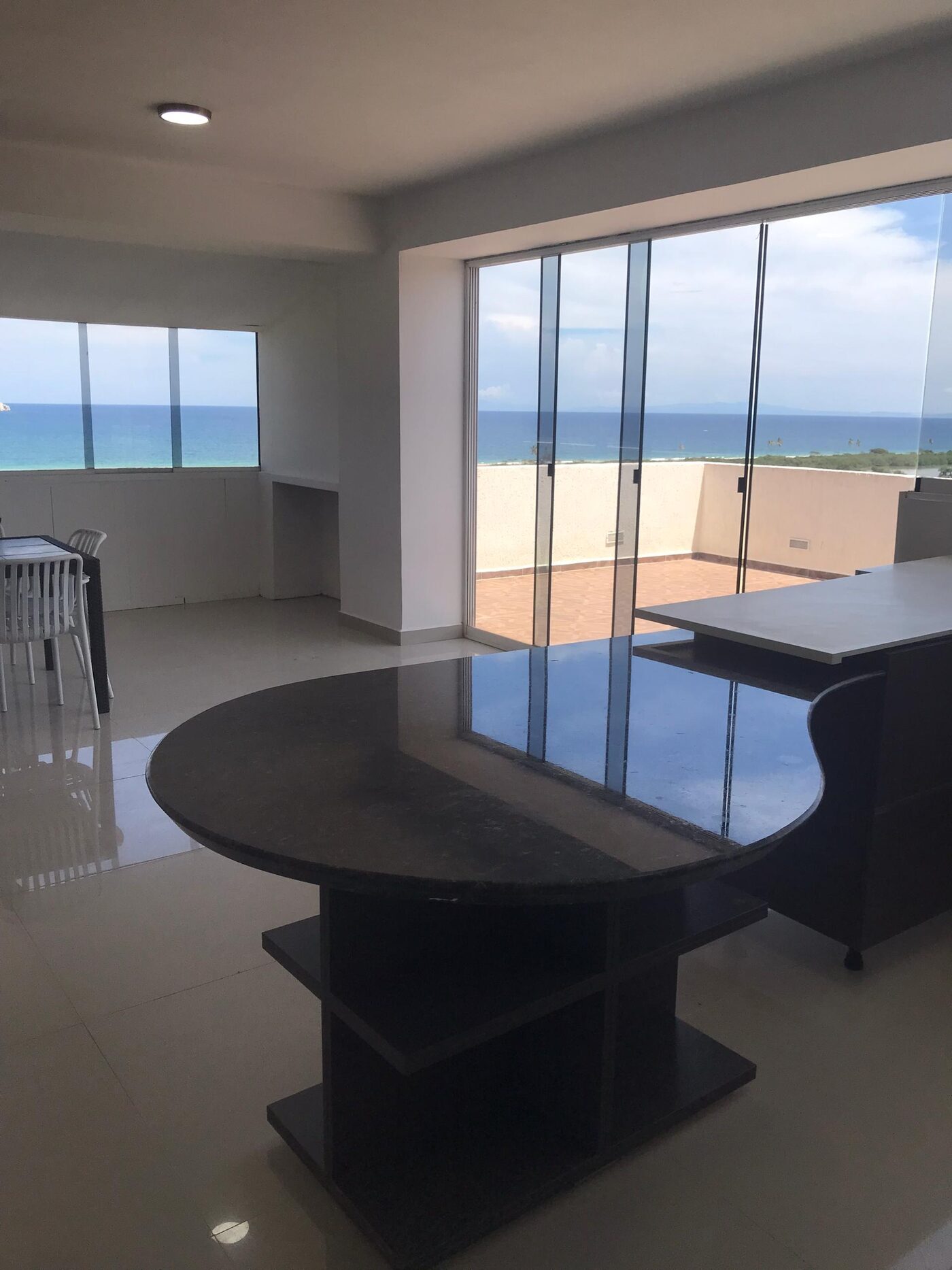 Vista desde el apartamento hacia La Caracola