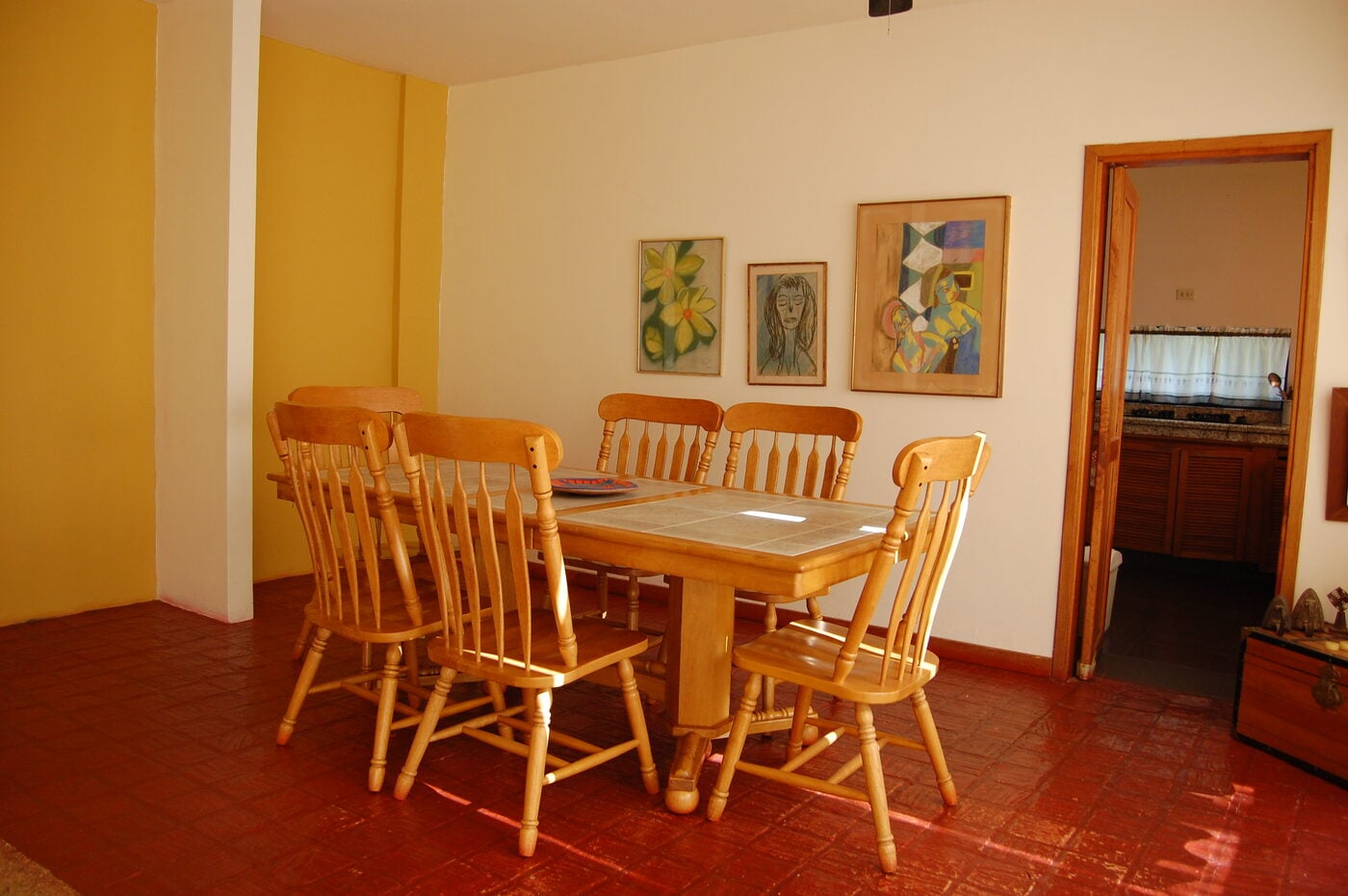 Segundo comedor de la casa