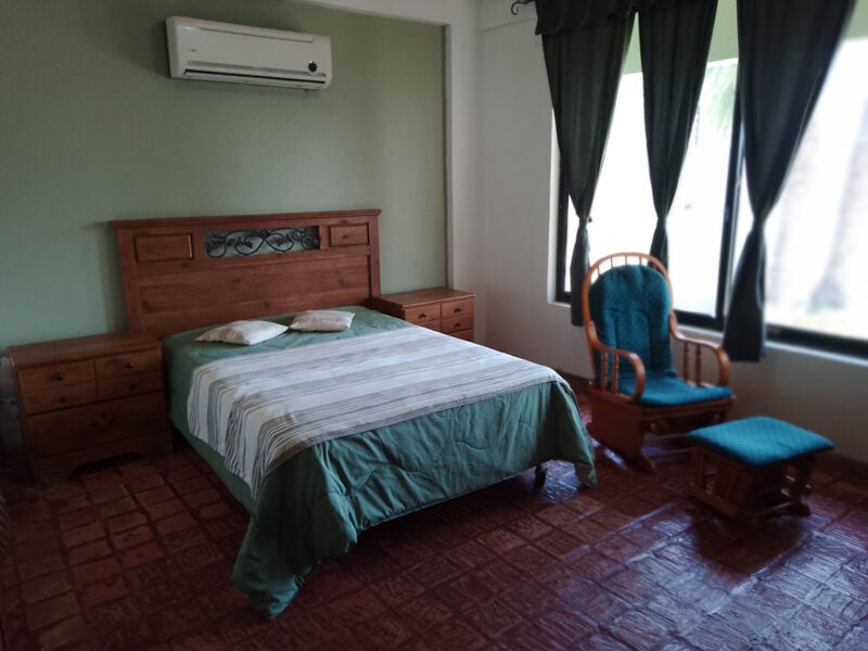 Habitación con aire acondicionado