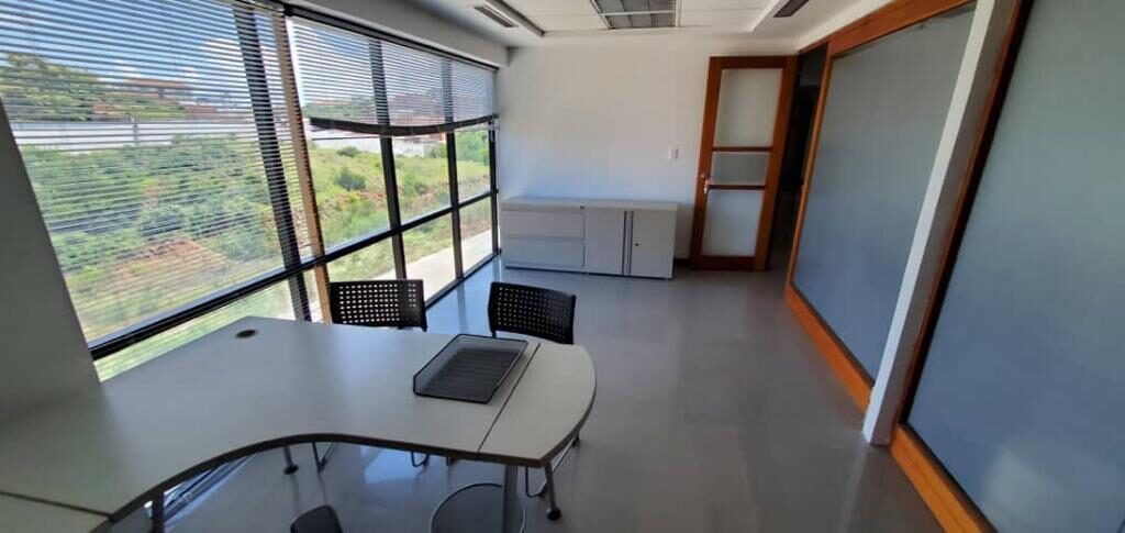 Oficinas 32, 35 y 36 del C.C. Provemed