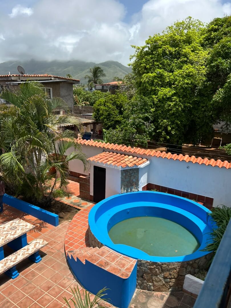 Piscina y área social
