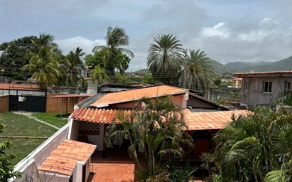Vista de la Posada Casa Rosa, en Playa El Agua